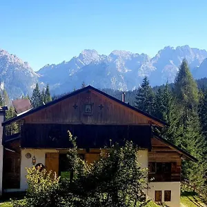 Chalet Tabiarel Bed & Breakfast Danta